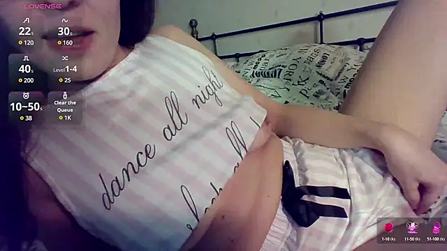 Athena play online show from 03.11.25