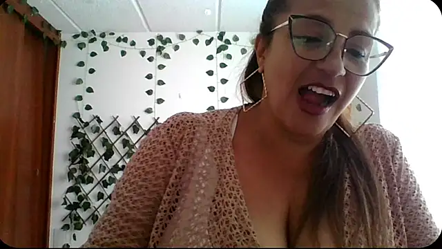 RossanaLionheart online show from 10.20.25