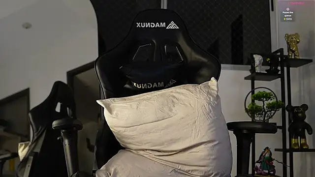 Max cortes1 online show from 10.01.25