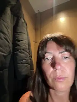 Snapshot of eveangelll chatting on 12.17.24 eveangelll online show from 12.17.24