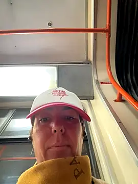 eveangelll online show from 10.23.25