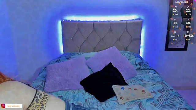 April sommer1 online show from 10.10.25