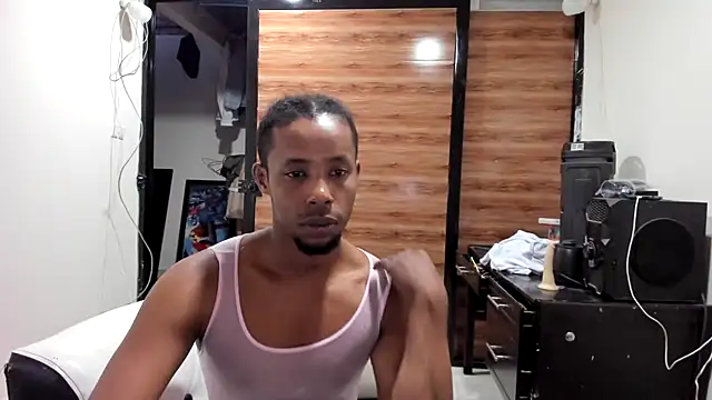 AlejoKhalifa  online show from 01.30.25