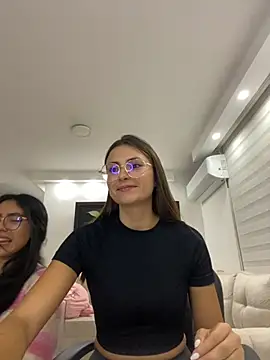 GiiirlPower online show from 09.11.25