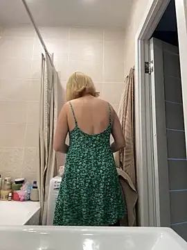 Yourdirtybitch online show from 09.24.25