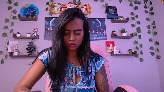 macey elliot  online show from 12.27.24