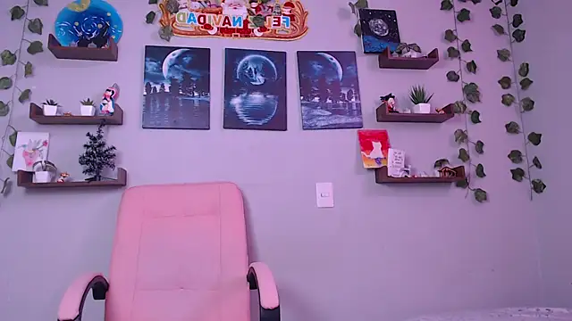 macey elliot  online show from 12.28.24