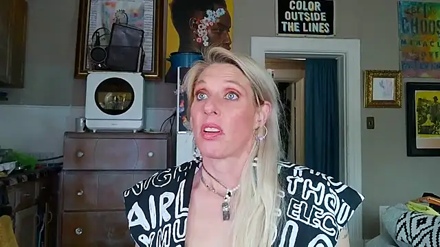 Glamazonx online show from 02.20.26