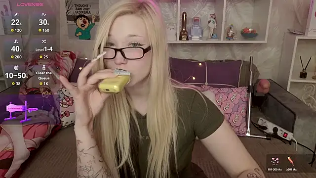 MeowkaKitty online show from 01.08.26