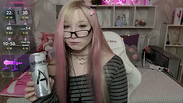 MeowkaKitty online show from 03.22.26