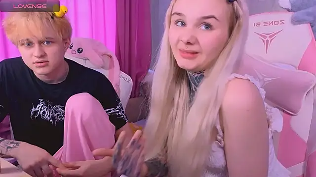 Britney Lynch online show from 02.28.26