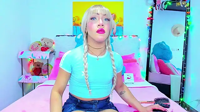 Candy Candy   online show from 09.27.25