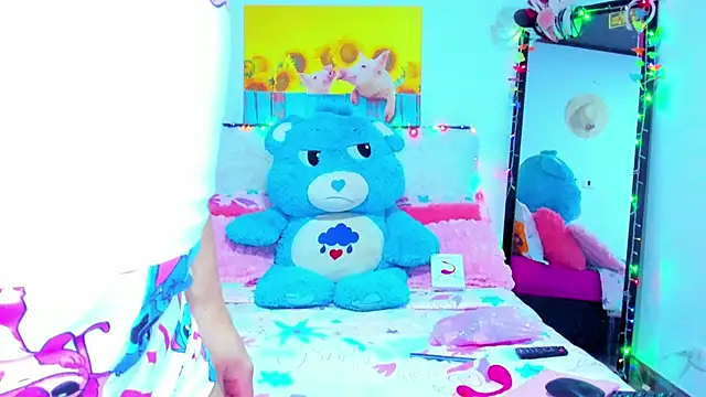 Candy Candy   online show from 11.23.25