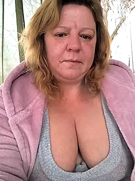 Snapshot of jusichka chatting on 01.06.26 jusichka online show from 01.06.26