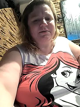 Snapshot of jusichka chatting on 01.14.26 jusichka online show from 01.14.26