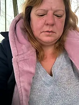 Snapshot of jusichka chatting on 01.15.26 jusichka online show from 01.15.26