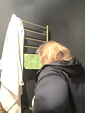 Snapshot of jusichka chatting on 03.09.26 jusichka online show from 03.09.26