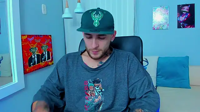 Snapshot of Drako_Lamar chatting on 12.10.24 Drako Lamar online show from 12.10.24