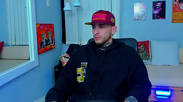 Snapshot of Drako_Lamar chatting on 12.27.24 Drako Lamar online show from 12.27.24