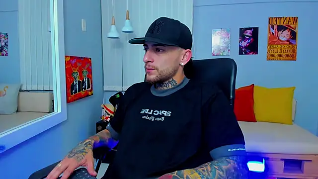 Snapshot of Drako_Lamar chatting on 01.03.25 Drako Lamar online show from 01.03.25