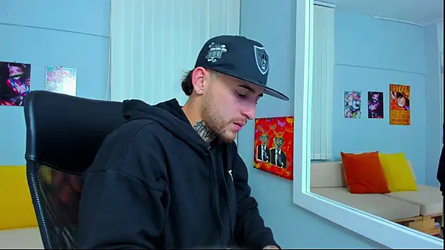 Snapshot of Drako_Lamar chatting on 01.06.25 Drako Lamar online show from 01.06.25