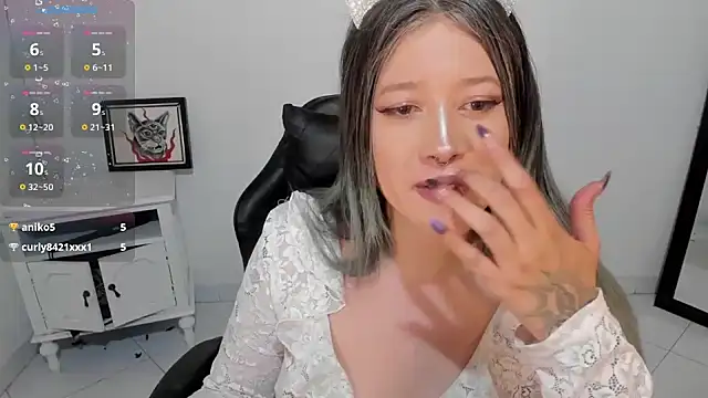 kat apple online show from 12.23.25