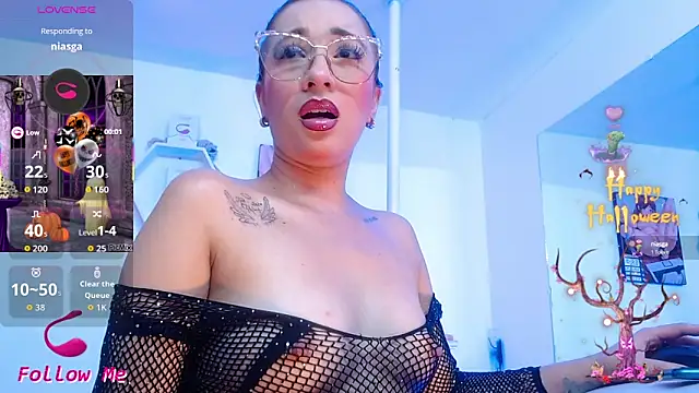 Snapshot of Dagny_beker chatting on 10.03.25 Dagny beker online show from 10.03.25