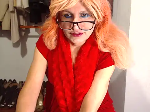 Snapshot of LorenJade chatting on 10.11.25 LorenJade online show from 10.11.25