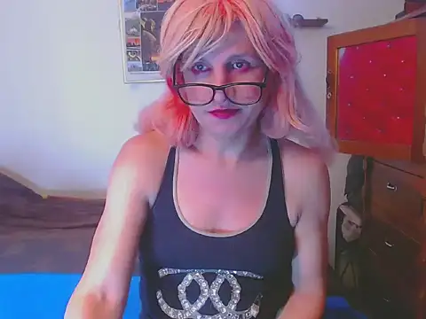 Snapshot of LorenJade chatting on 02.10.26 LorenJade online show from 02.10.26