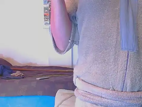 Snapshot of LorenJade chatting on 02.15.26 LorenJade online show from 02.15.26