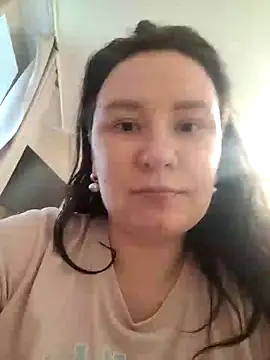 Snapshot of AlexaLexie chatting on 12.24.24 AlexaLexie online show from 12.24.24