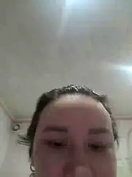 Snapshot of AlexaLexie chatting on 12.29.24 AlexaLexie online show from 12.29.24
