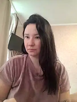 Snapshot of AlexaLexie chatting on 10.02.25 AlexaLexie online show from 10.02.25