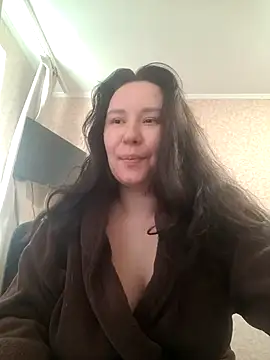 Snapshot of AlexaLexie chatting on 10.23.25 AlexaLexie online show from 10.23.25