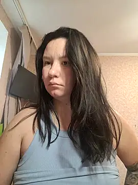 AlexaLexie online show from 12.05.25