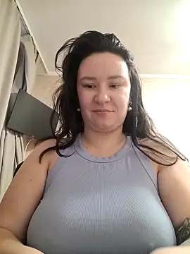 AlexaLexie online show from 12.15.25