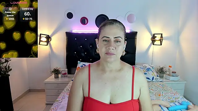 sophiahunt286 online show from 01.30.25