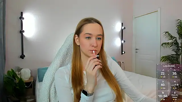 Sweett Monica online show from 03.24.26