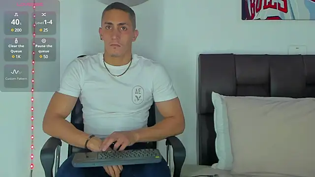 MikeRoss7777 online show from 12.19.24