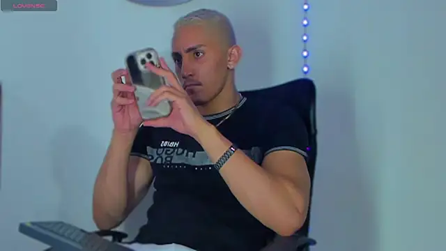 MikeRoss7777 online show from 01.26.25