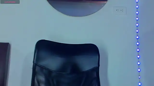 MikeRoss7777 online show from 02.06.25