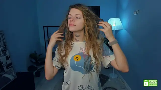 RayaNenlia online show from 11.19.25