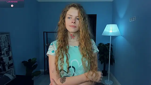 RayaNenlia online show from 02.10.26