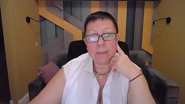BarbaraTurners online show from 12.09.24