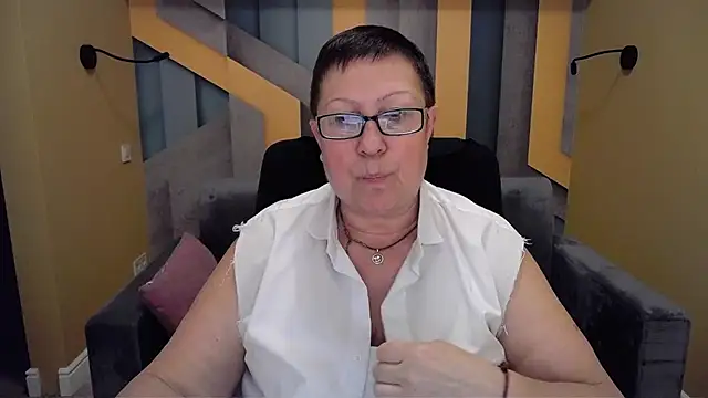 BarbaraTurners online show from 12.16.24