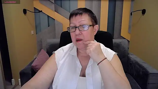 BarbaraTurners online show from 12.22.24