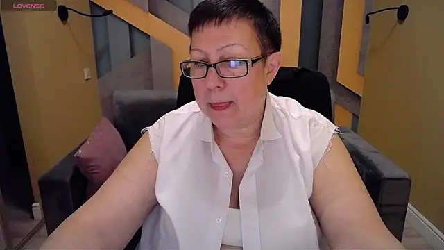 BarbaraTurners online show from 12.23.24