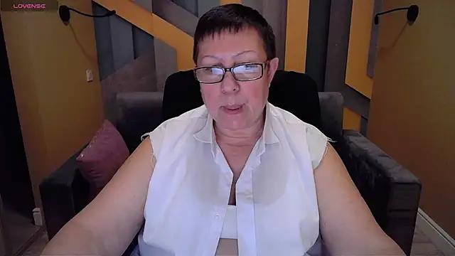 BarbaraTurners online show from 12.23.24