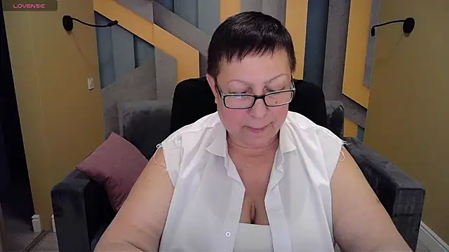 BarbaraTurners online show from 12.26.24