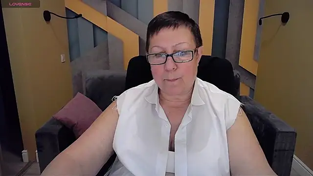 BarbaraTurners online show from 12.26.24